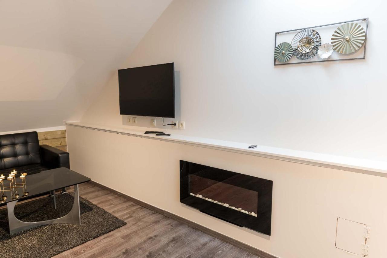 Logies De blauwe regen Appartement Beveren  Buitenkant foto
